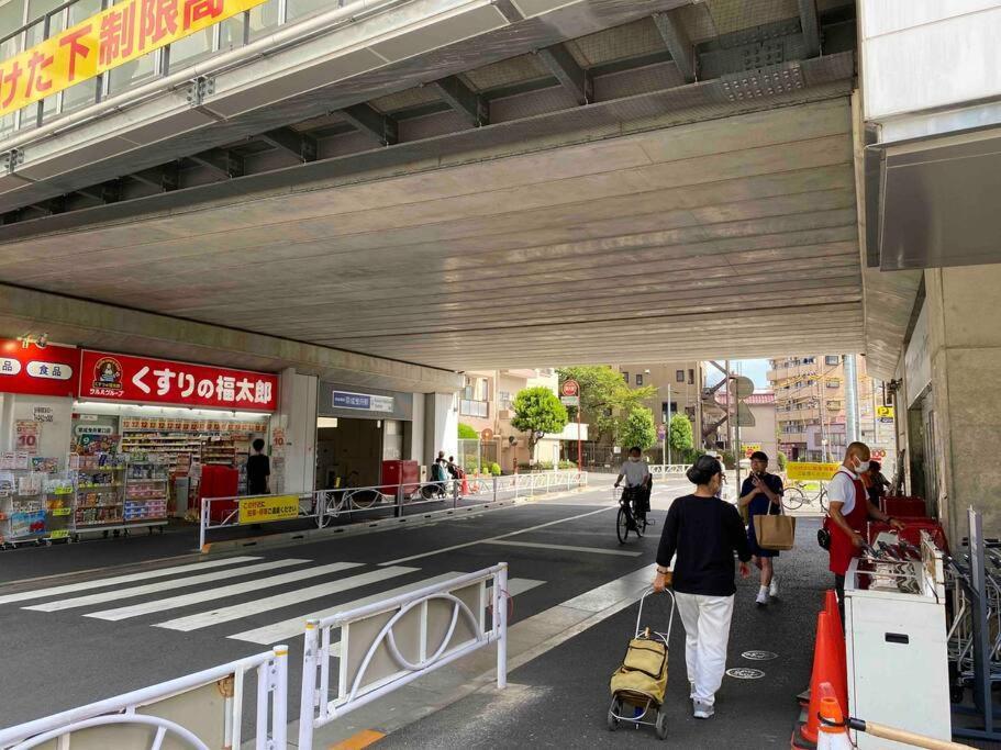 Ferienwohnung 5Ldk3Toilets: 最近の駅6分・スカイツリー電車1分・浅草電車4分・Nrt電車60分 Präfektur Tokio Exterior foto